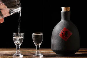 白酒行業(yè)的發(fā)展優(yōu)勢與市場前景